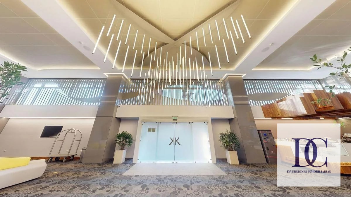 📍 APARTAMENTO EN RENTA – 2 HAB + BALCÓN | EDIFICIO ADRIATIKA | ZONA 14 — Apartamento en Alquiler en Adriática, Zona 14, Guatemala, Ciudad — foto 11 de 12