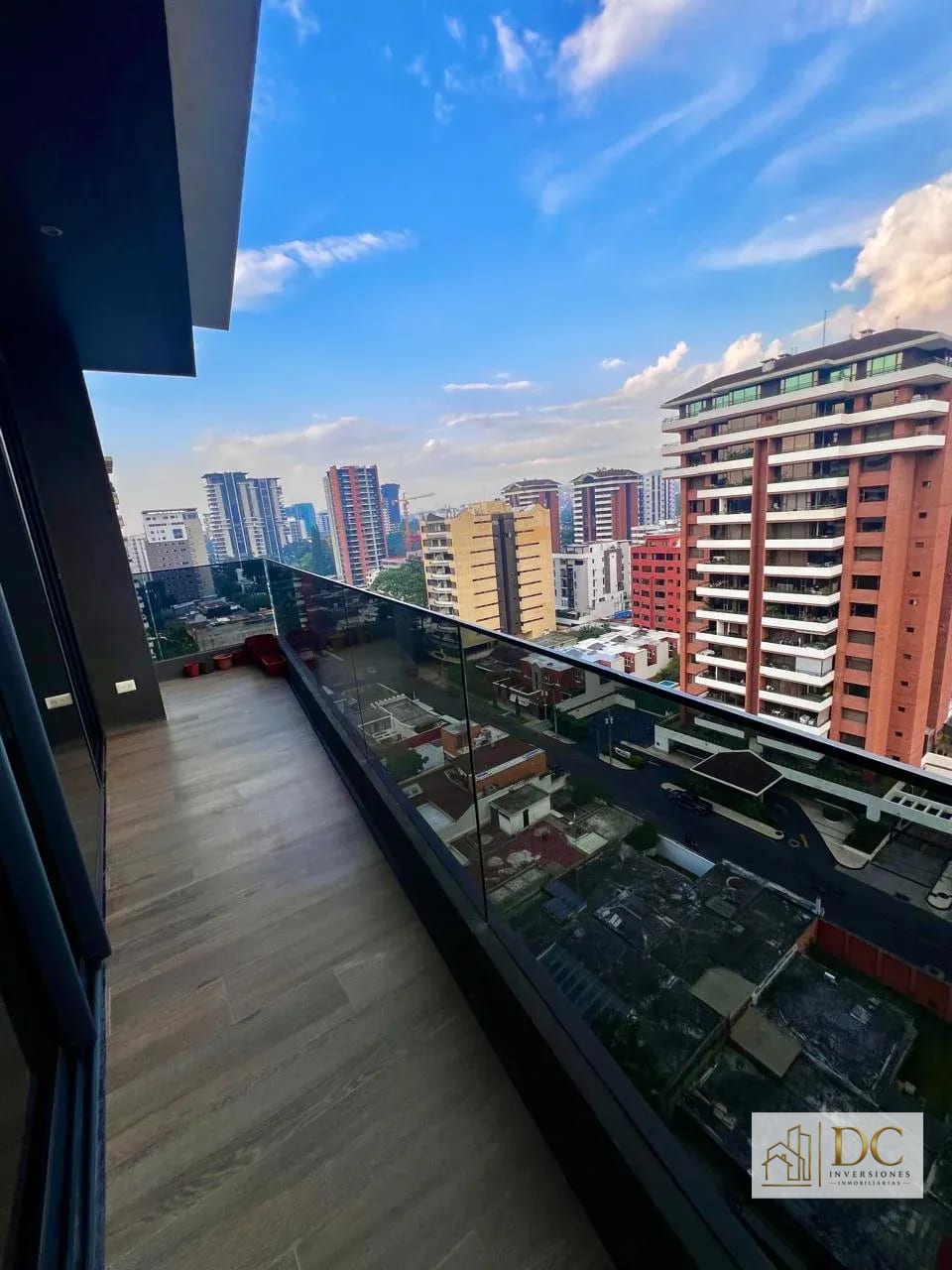 đ Apartamento Amueblado en Renta â 2 Hab + BalcĂłn | Santa InĂ©s del Parque | Zona 14 â Apartamento en Alquiler en Santa InĂ©s del Parque, Zona 14, Guatemala, Ciudad â foto 12 de 16