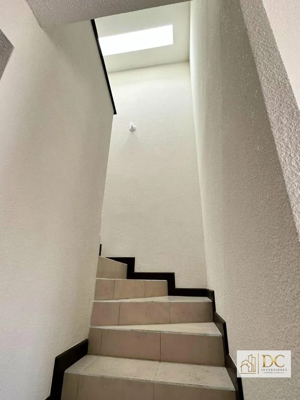 📍 CASA EN VENTA – 3 HAB + JARDÍN | LA FORET DE ARRAZOLA | KM 24.5 CARR. A LO DE DIÉGUEZ — Casa en Venta en Carretera a El Salvador, Guatemala, Ciudad — foto 7 de 9
