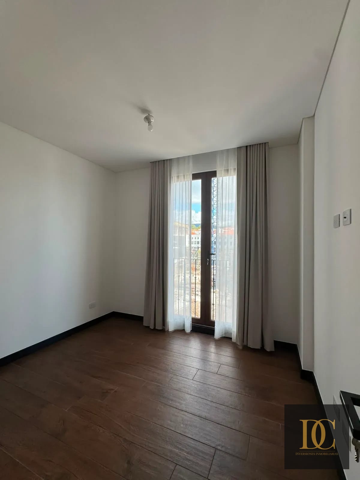 đ Apartamento en Renta â 2 Hab + BalcĂłn | Lirios CayalĂĄ | Zona 16 â Apartamento en Alquiler en Lirios de CayalĂĄ I, Zona 16, Guatemala, Ciudad â foto 5 de 11
