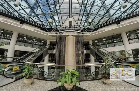 📍 Oficina en Renta – 142.97 M² | Edificio Atlantis | Zona 10 — Oficina en Alquiler en Atlantis, Zona 10, Guatemala, Ciudad — foto 4 de 5