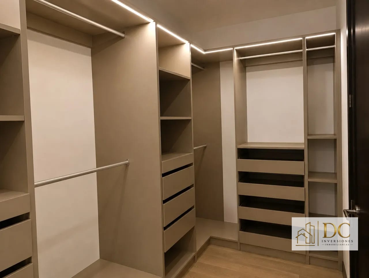 đ Apartamento en Venta â 2 Hab + BalcĂłn | Edificio Unio | Zona 14 â Apartamento en Venta en Zona 14, Guatemala, Ciudad â foto 13 de 17