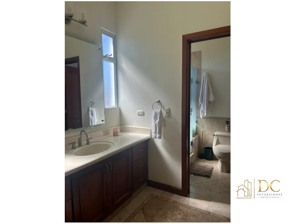 📍 Casa en Alquiler – 3 Hab +jardín | Portal del Bosque III Fraijanes — Casa en Alquiler en Portal del Bosque III, Carretera a El Salvador, Guatemala, Ciudad — foto 13 de 16