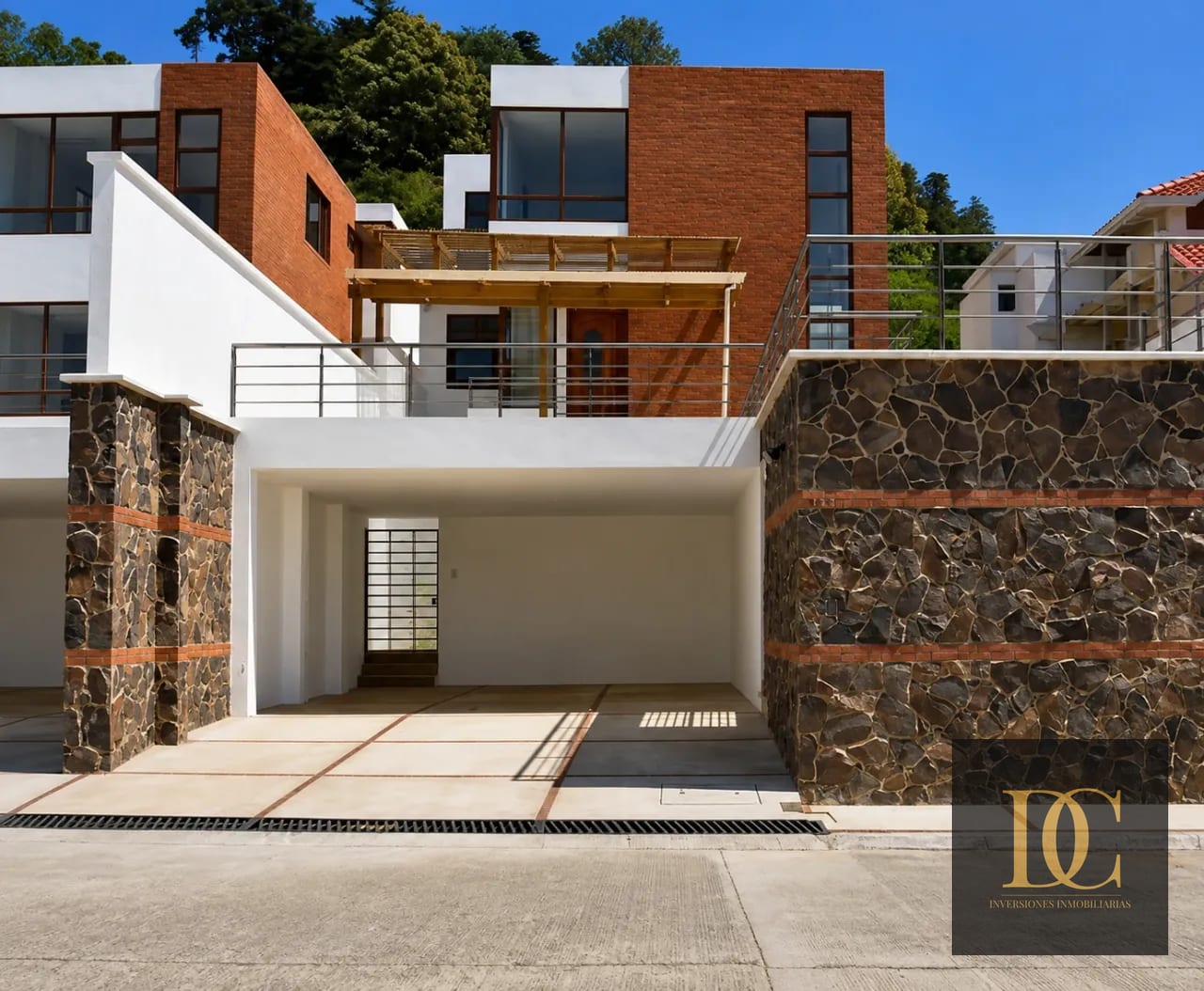 📍 Casa en Renta – 4 Hab + Jardín | Residencial Alto Valle | KM. 12.5 — Casa en Alquiler en Alto Valle, Carretera a El Salvador, Guatemala, Ciudad — foto 1 de 11