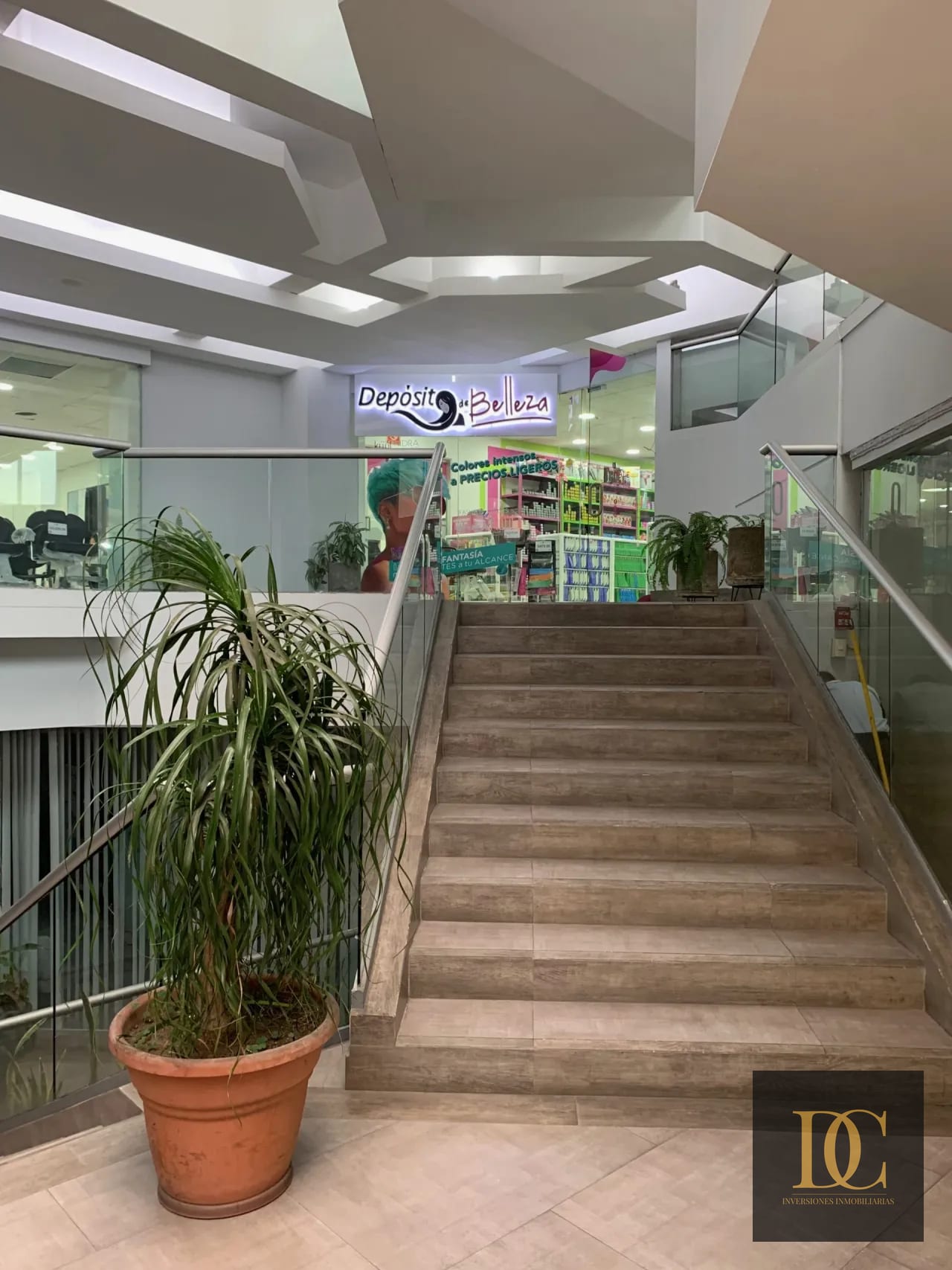 📍 Oficina en Renta – 86 M² | Murano Center | Zona 10 — Oficina en Alquiler en Murano Center, Zona 10, Guatemala, Ciudad — foto 5 de 9