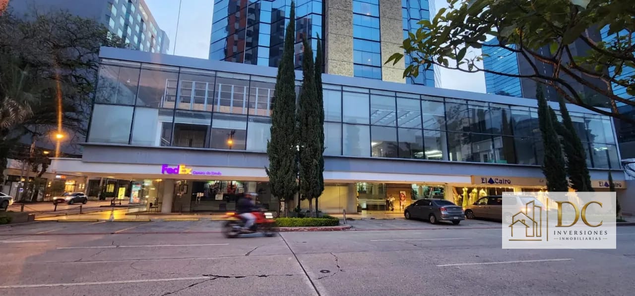 📍 Oficina en Renta – 495 M² + 10 Oficinas | Murano Center | Zona 10 — Oficina en Alquiler en Murano Center, Zona 10, Guatemala, Ciudad — foto 10 de 11