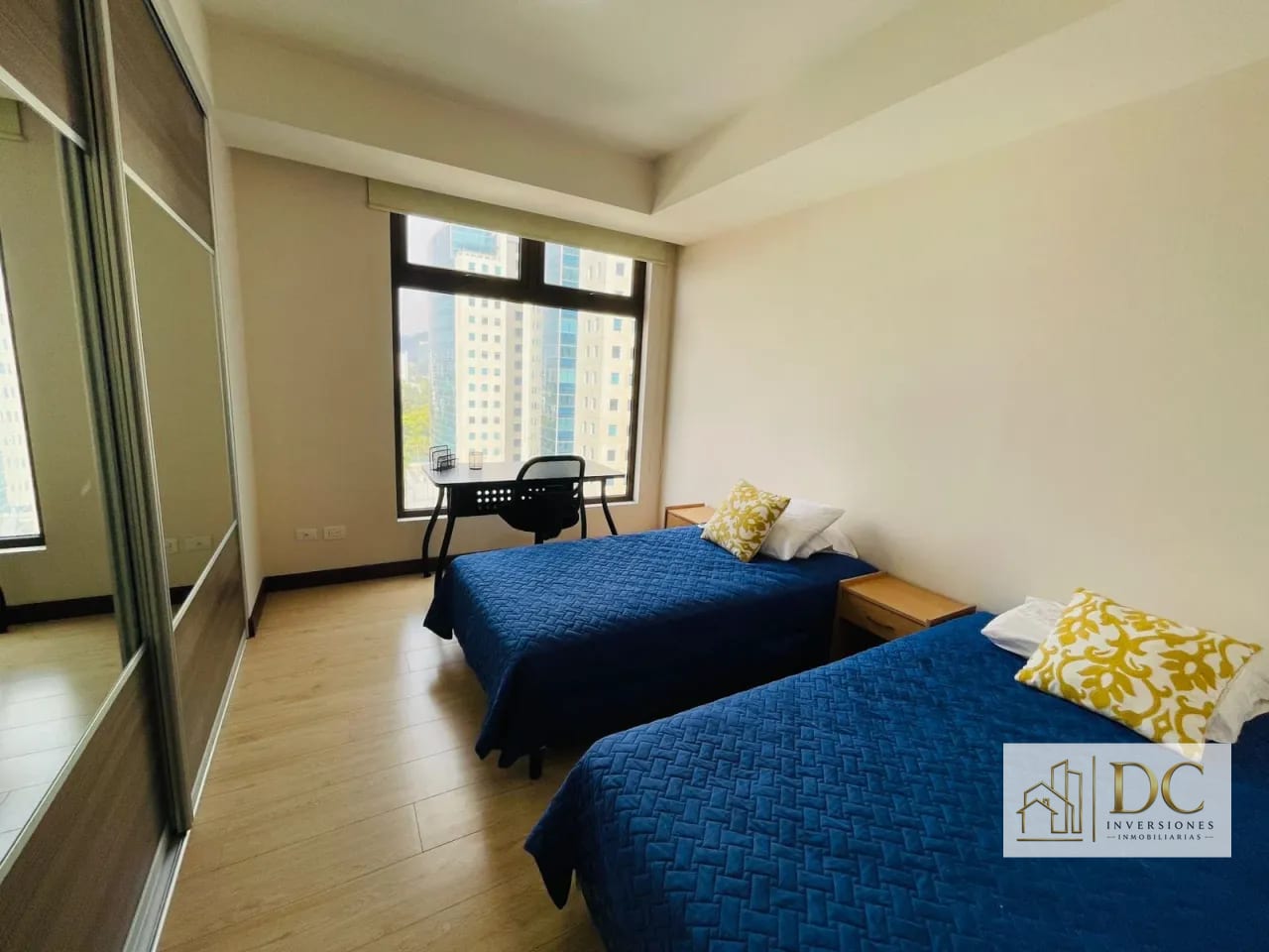 📍 Apartamento en Renta – 2 Hab + Amueblado | Edificio VEINTI4, Z.10 — Apartamento en Alquiler en Veinti4, Zona 10, Guatemala, Ciudad — foto 8 de 17