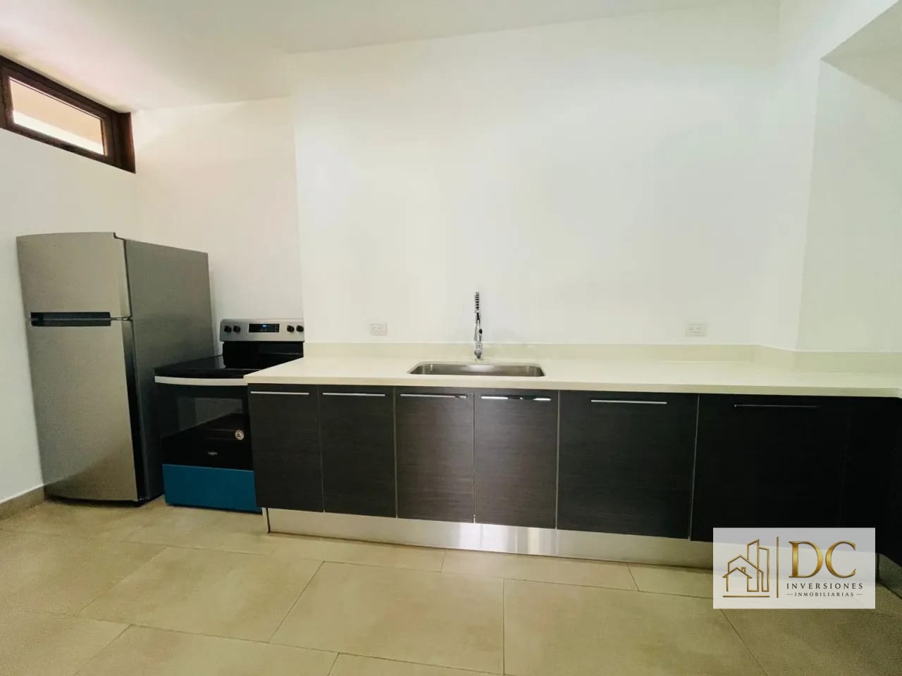 📍 Apartamento en Renta – 2 Hab + Amueblado | Edificio VEINTI4, Z.10 — Apartamento en Alquiler en Veinti4, Zona 10, Guatemala, Ciudad — foto 15 de 17