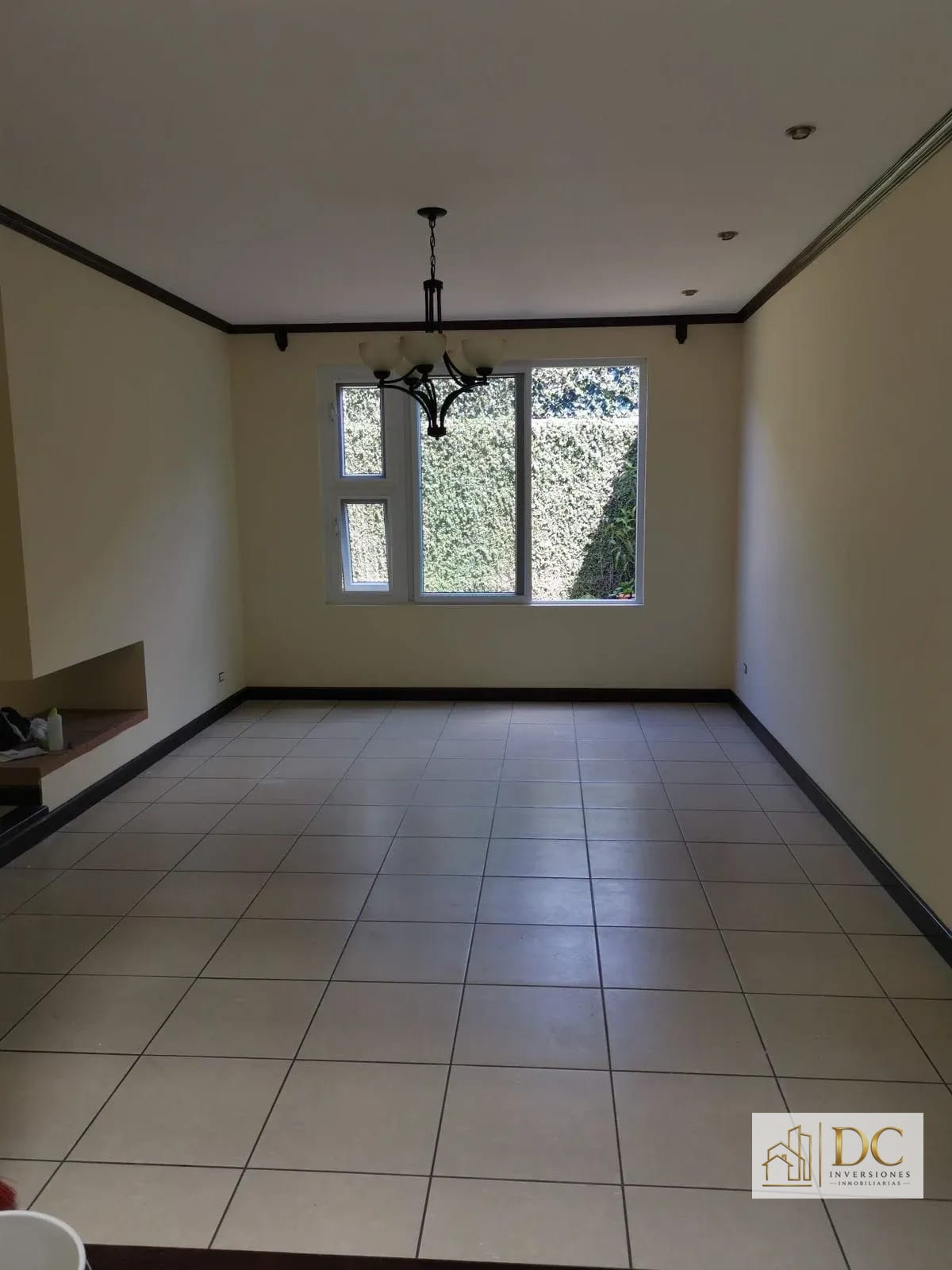 📍 Casa en Venta – 3 Hab + Jardín | Ensenada de San Isidro | Zona 16 — Casa en Venta en Alamedas de San Isidro, Zona 16, Guatemala, Ciudad — foto 4 de 13