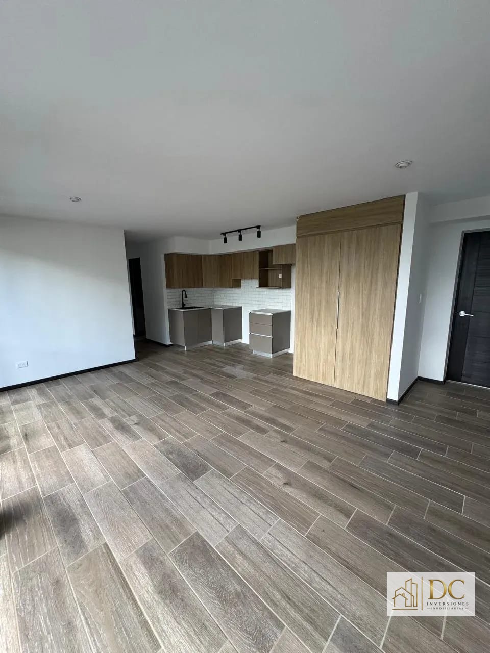 📍 Apartamento en Renta – 3 Hab + 2 Parqueos Tándem | Ogawa | Zona 16 — Apartamento en Alquiler en Zona 16, Guatemala, Ciudad — foto 3 de 11