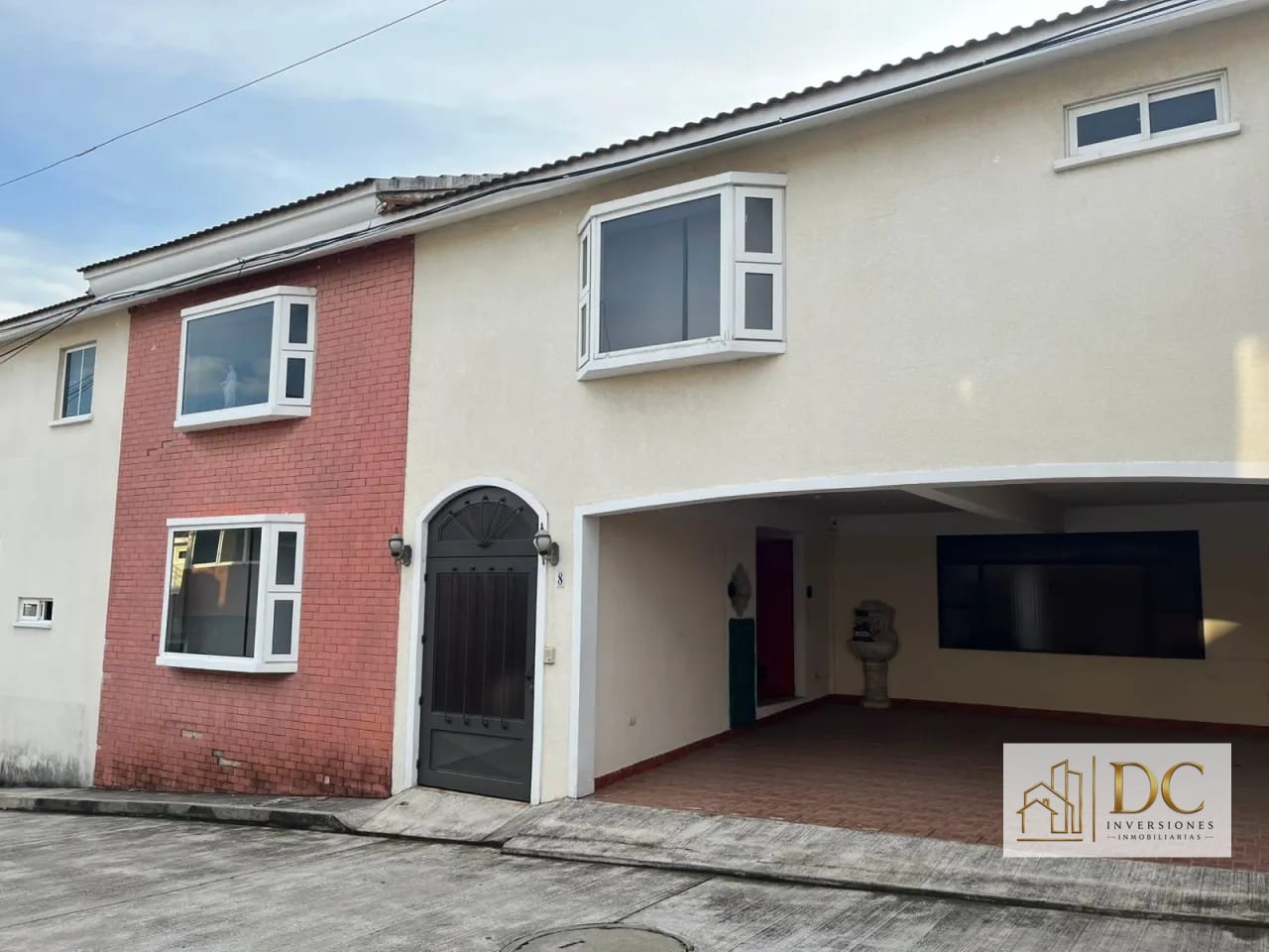 📍 Casa en Venta – 4 Hab | Colinas de San Cristóbal VI | Z 8 de Mixco — Casa en Venta en Zona 8 Mixco, Guatemala, Ciudad — foto 1 de 17