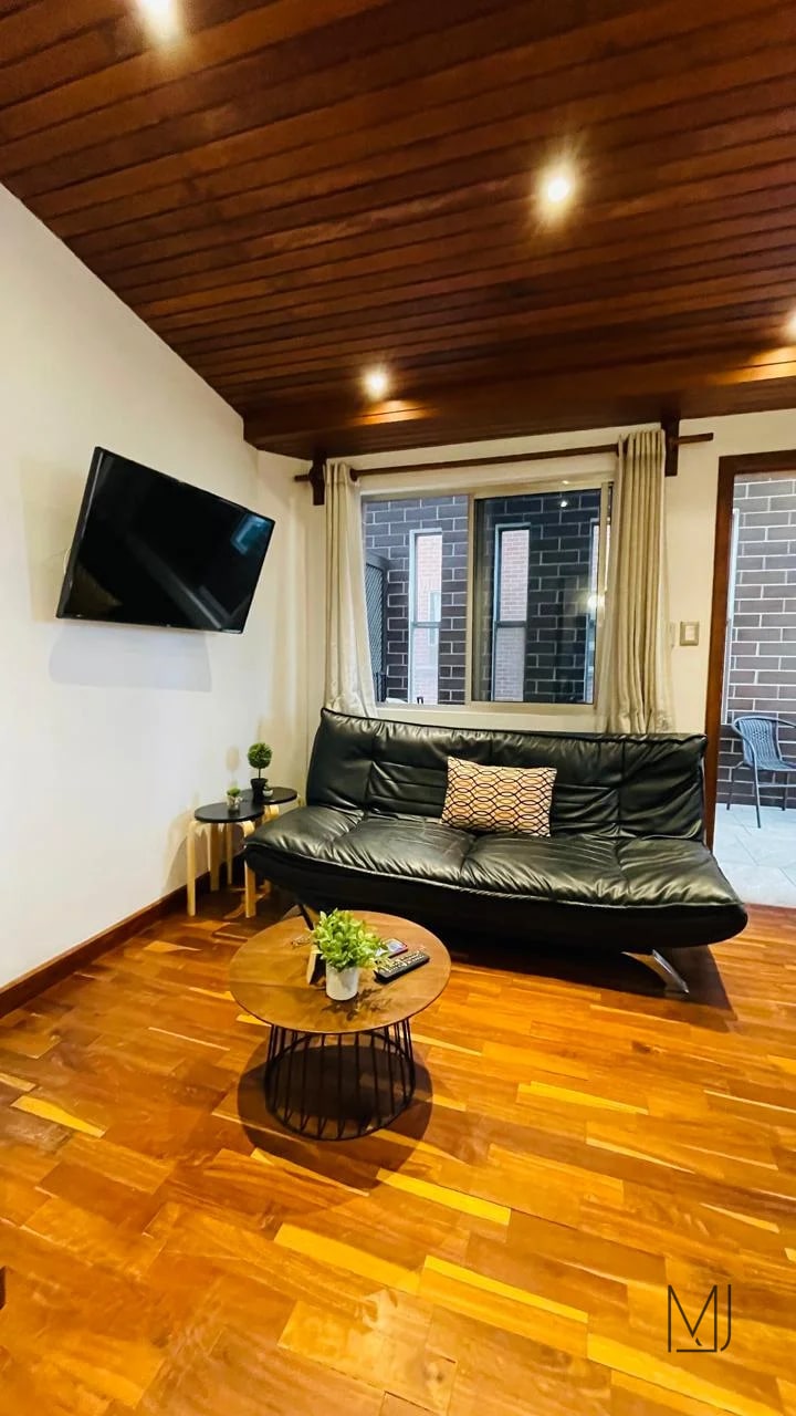 Apartamento en Alquiler | Edificio Casa Alhambra | Zona 15 Vista Hermosa I | Amueblado y moderno | Ideal para una persona o pareja — Apartamento en Alquiler en Casa Alhambra, Zona 15, Guatemala, Ciudad — foto 3 de 4