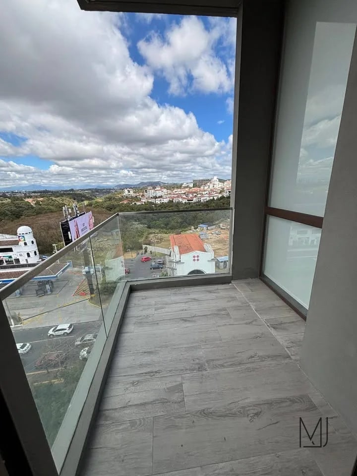 Apartamento en Alquiler | Edificio Nordic | Zona 16 | Frente a Cayalá · 2 habitaciones — Apartamento en Alquiler en Nordic, Zona 15, Guatemala, Ciudad — foto 5 de 17