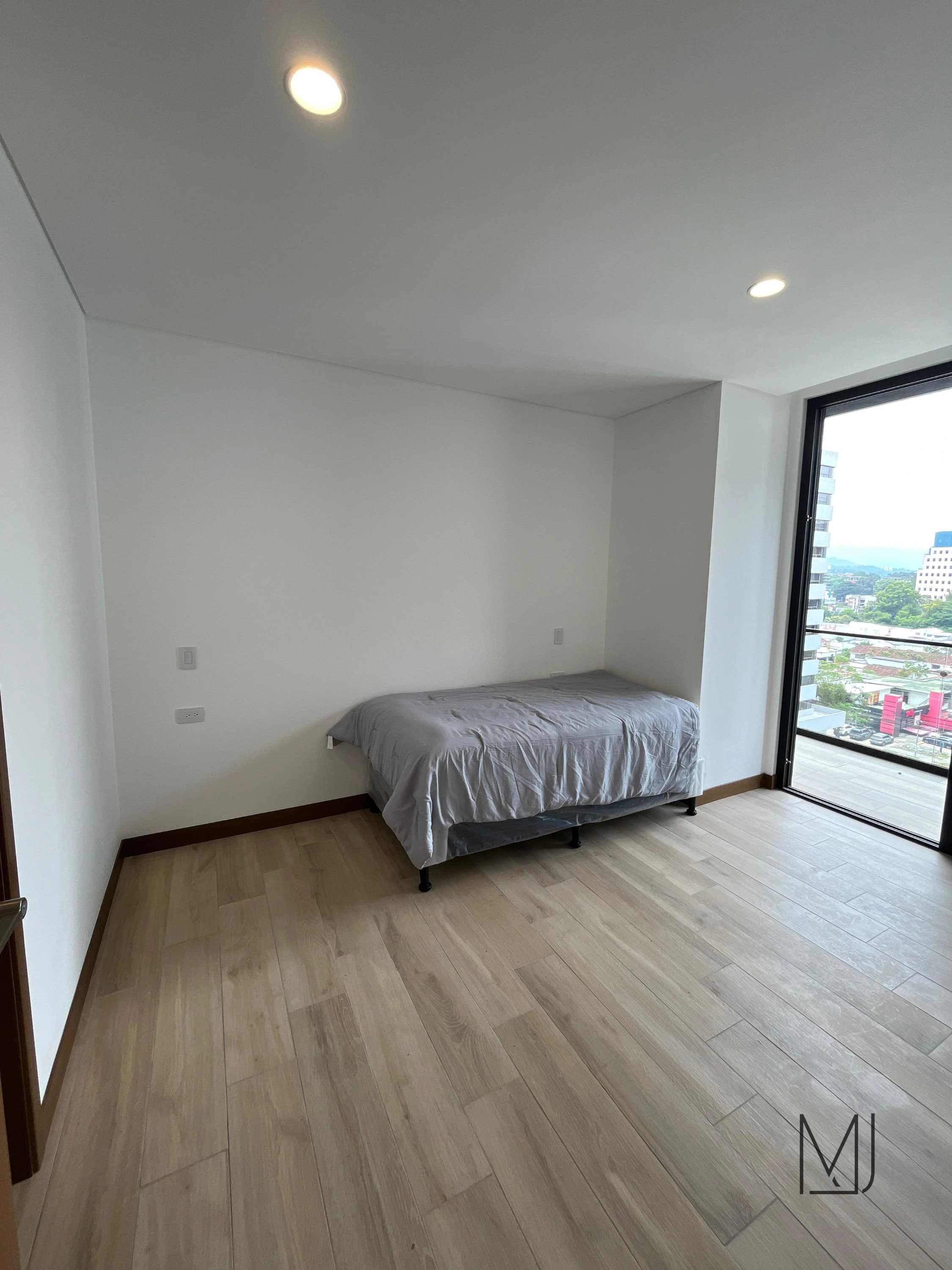 Apartamento en Alquiler | Ferre Diez | Zona 10 | Nuevo · 2 habitaciones — Apartamento en Alquiler en Ferré Diez, Zona 10, Guatemala, Ciudad — foto 9 de 17