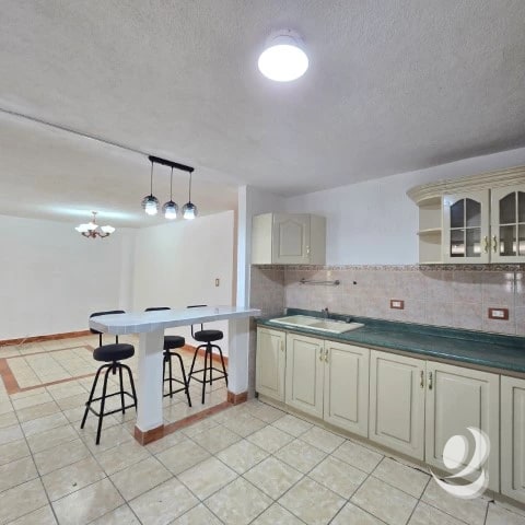 Casa en Renta, Condominio sobre Bulevar San Cristóbal — Casa en Venta en Zona 8 Mixco, Guatemala, Ciudad — foto 3 de 15