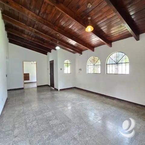 Oficina en Renta San Lucas Sacatepéquez, amplio Parqueo — Casa en Alquiler en Sumpango, Sacatepéquez — foto 9 de 17