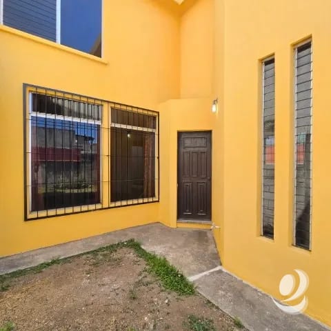 Casa en Venta Pinares de San Cristóbal Zona 8 de Mixco — Casa en Venta en Zona 8 Mixco, Guatemala, Ciudad — foto 3 de 17