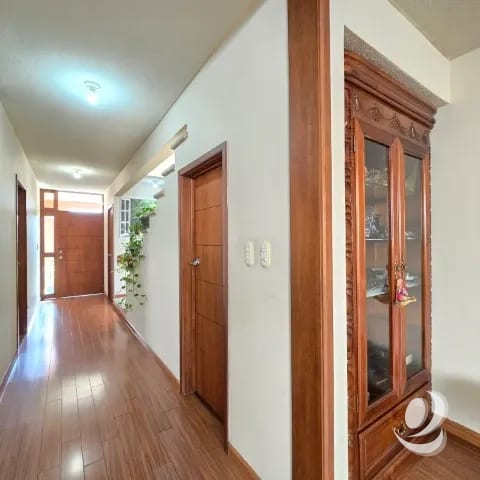 Casa en Venta cercana a Walmart de San Cristóbal — Casa en Venta en Zona 8 Mixco, Guatemala, Ciudad — foto 4 de 17