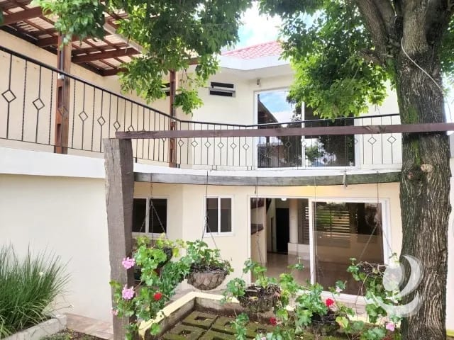 Casa en Venta fuera de garita, por Pinares — Casa en Venta en Zona 8 Mixco, Guatemala, Ciudad — foto 11 de 17