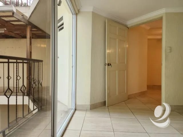 Casa en Venta fuera de garita, por Pinares — Casa en Venta en Zona 8 Mixco, Guatemala, Ciudad — foto 13 de 17