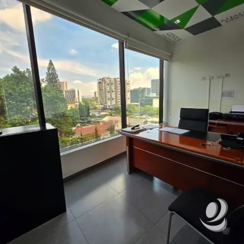 Oficina en Venta en Interamericas Zona 10 Guatemala — Oficina en Venta en Zona 10, Guatemala, Ciudad — foto 5 de 15