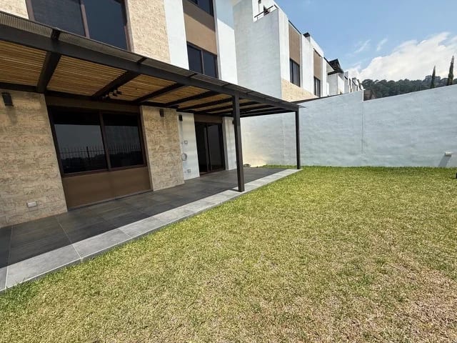 Casa en alquiler zona 16 — Casa en Alquiler en Zona 16, Guatemala, Ciudad — foto 1 de 12