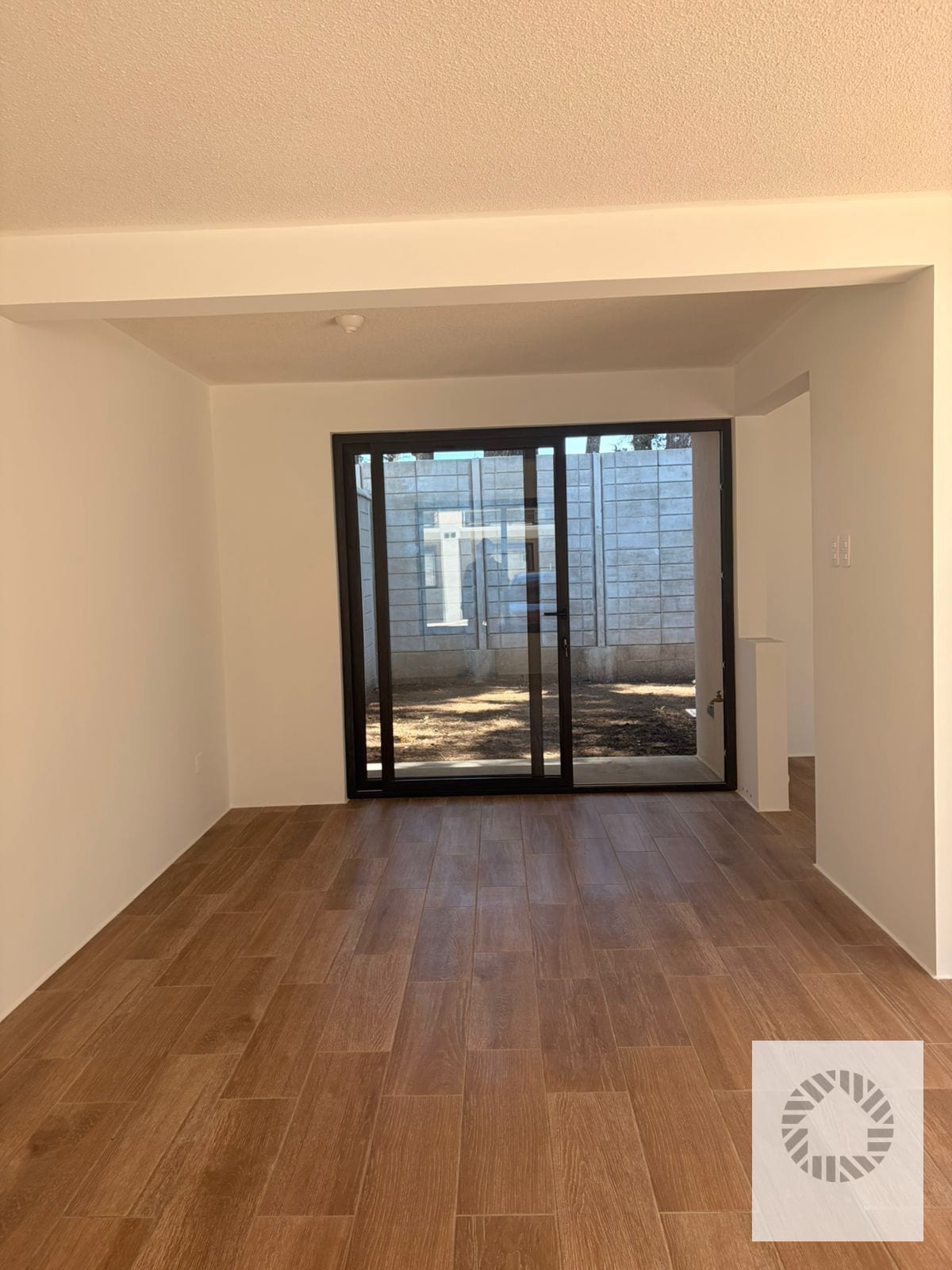 Bonita casa para estrenar Km 18.1 Carr/ Al Salvador (copia) — Casa en Venta en Carretera a El Salvador, Guatemala, Ciudad — foto 7 de 10