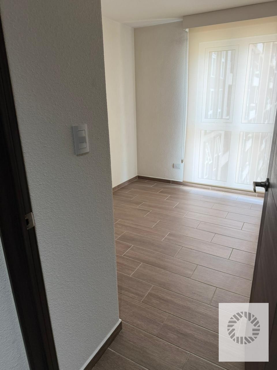 Bonito Apartamento — Apartamento en Alquiler en Parque Mateo, Zona 7, Guatemala, Ciudad — foto 5 de 12