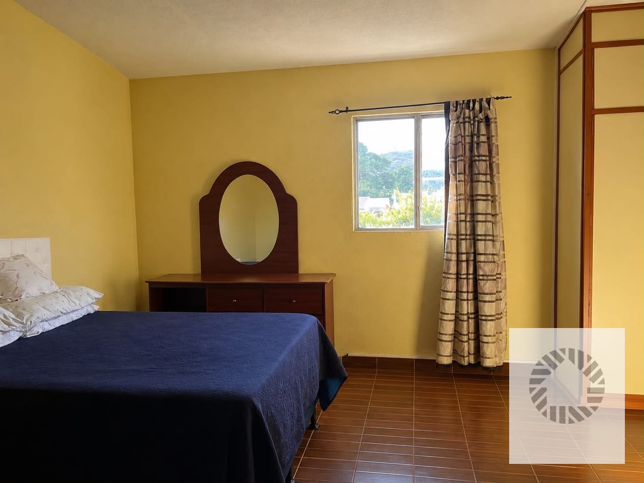 VENDO CASA PINARES DE SAN CRISTOBAL, ZONA 8 MIXCO — Casa en Venta en Pinares de San Cristobal, Zona 8 Mixco, Guatemala, Ciudad — foto 7 de 14