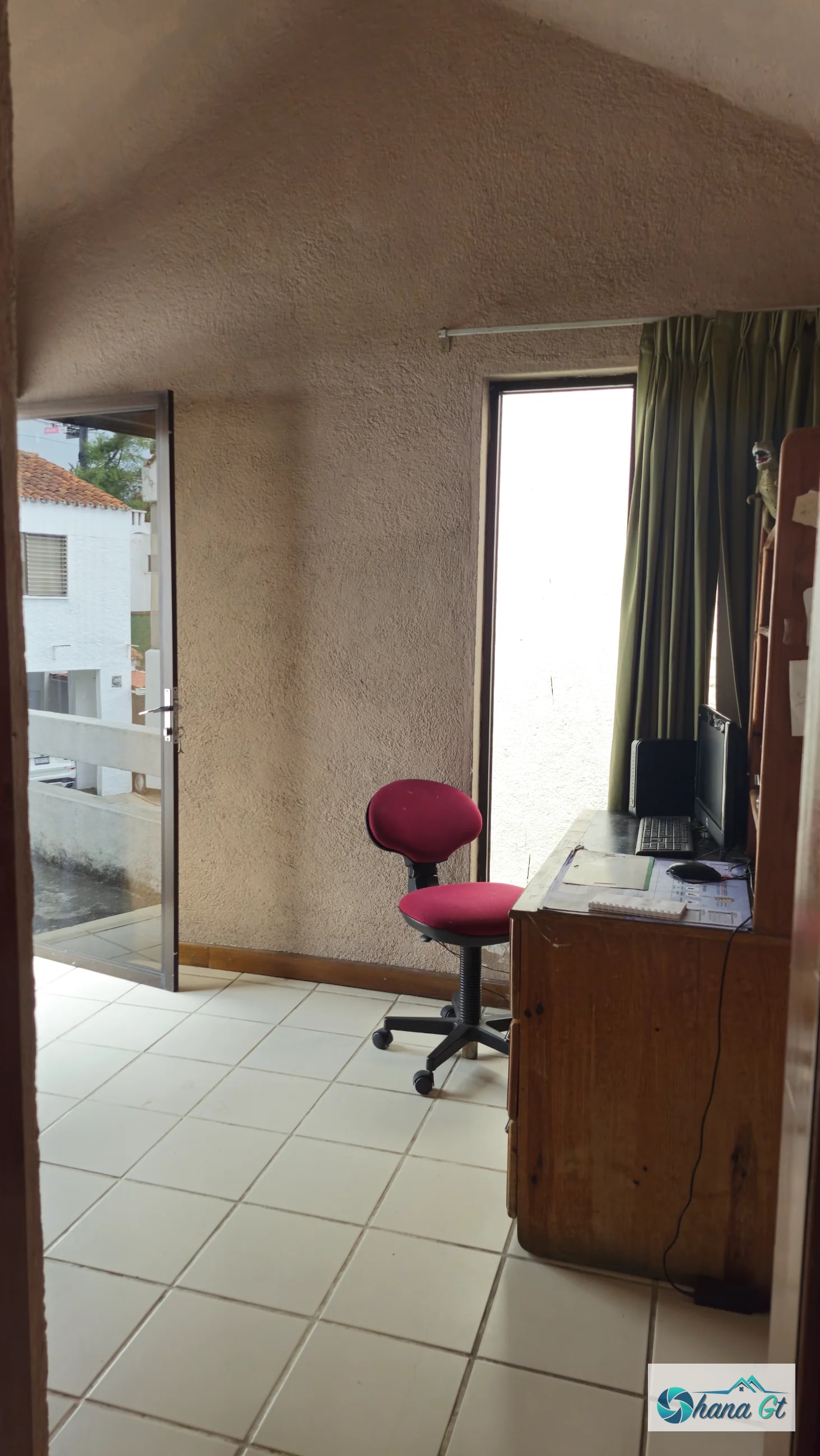 CASA EN VENTA, KM15.8 CAES. EXCELENTE UBICACION — Casa en Venta en Carretera a El Salvador, Guatemala, Ciudad — foto 11 de 14