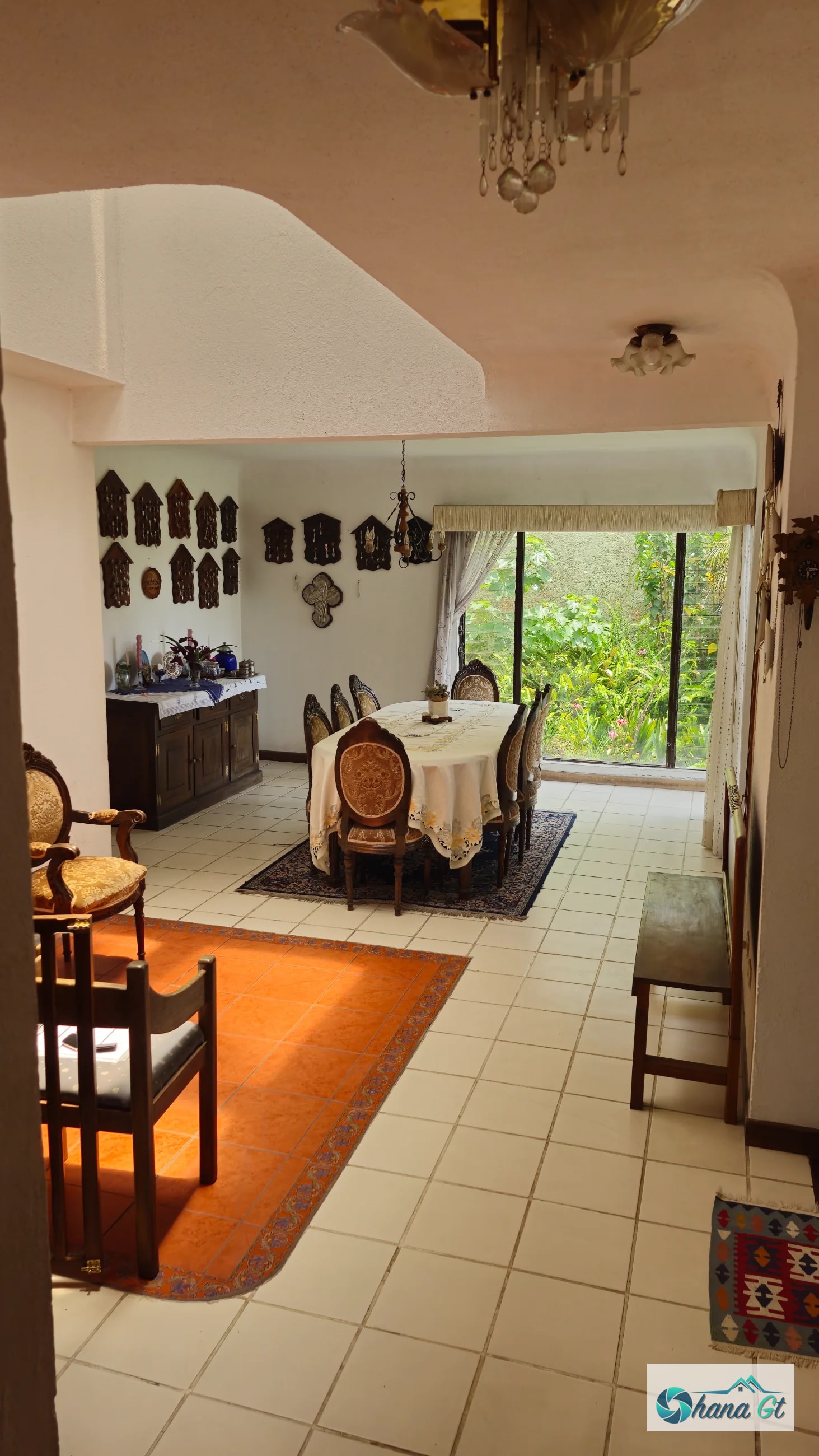 CASA EN VENTA, KM15.8 CAES. EXCELENTE UBICACION — Casa en Venta en Carretera a El Salvador, Guatemala, Ciudad — foto 1 de 14
