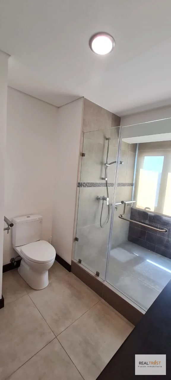 RENTO APARTAMENTO EN VIÚ CAYALÁ - 10