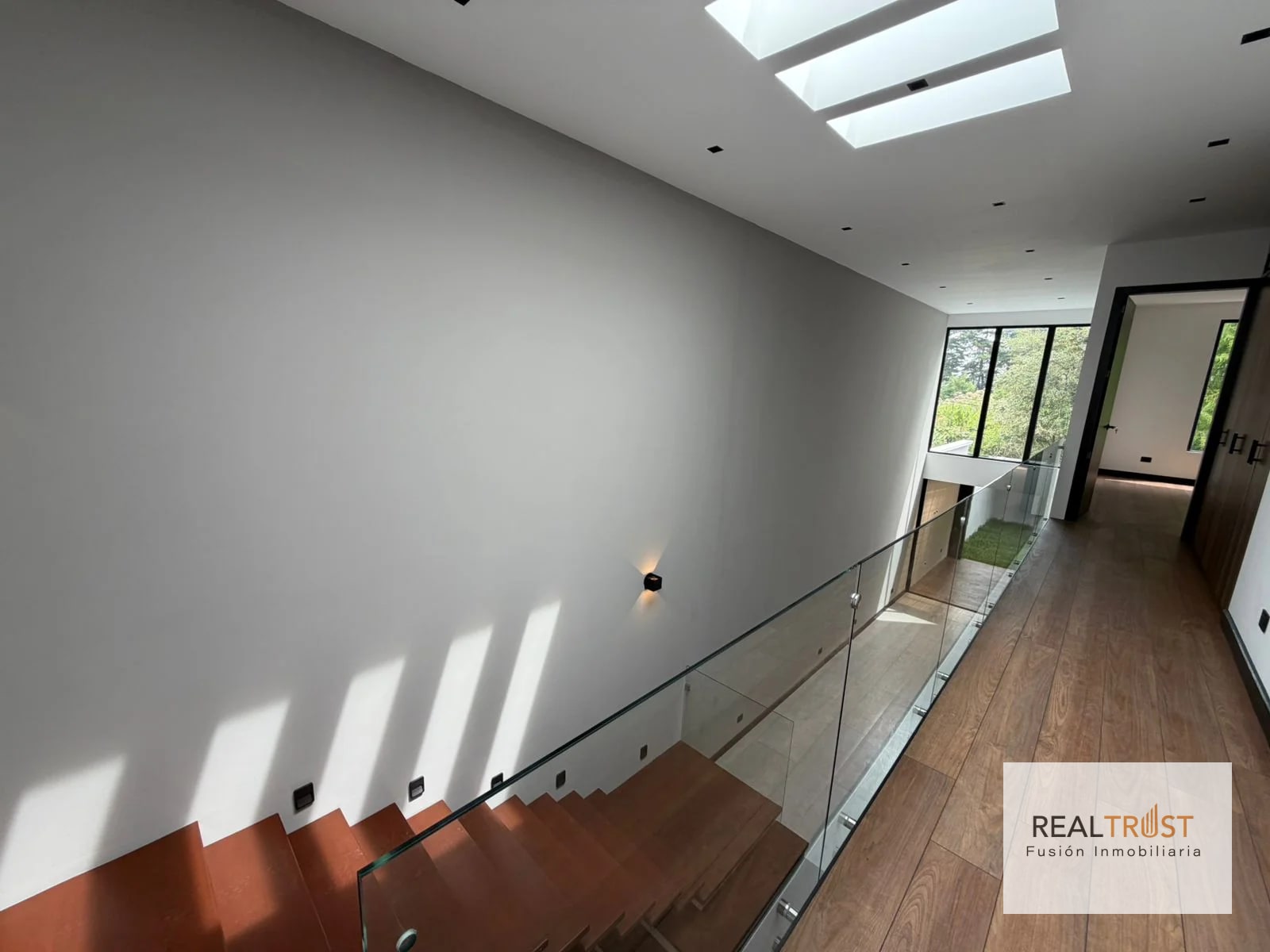 CASA NUEVA PARA ESTRENAR EN EL TAJÍN KM 18 CES — Casa en Venta en El Tajin, Carretera a El Salvador, Guatemala, Ciudad — foto 2 de 17