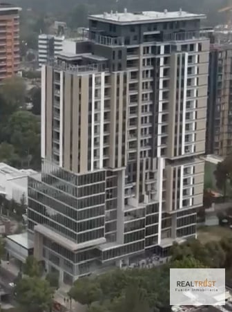 Oficina en renta Vasanta zona 10 — Oficina en Alquiler en Vasanta, Zona 10, Guatemala, Ciudad — foto 2 de 5