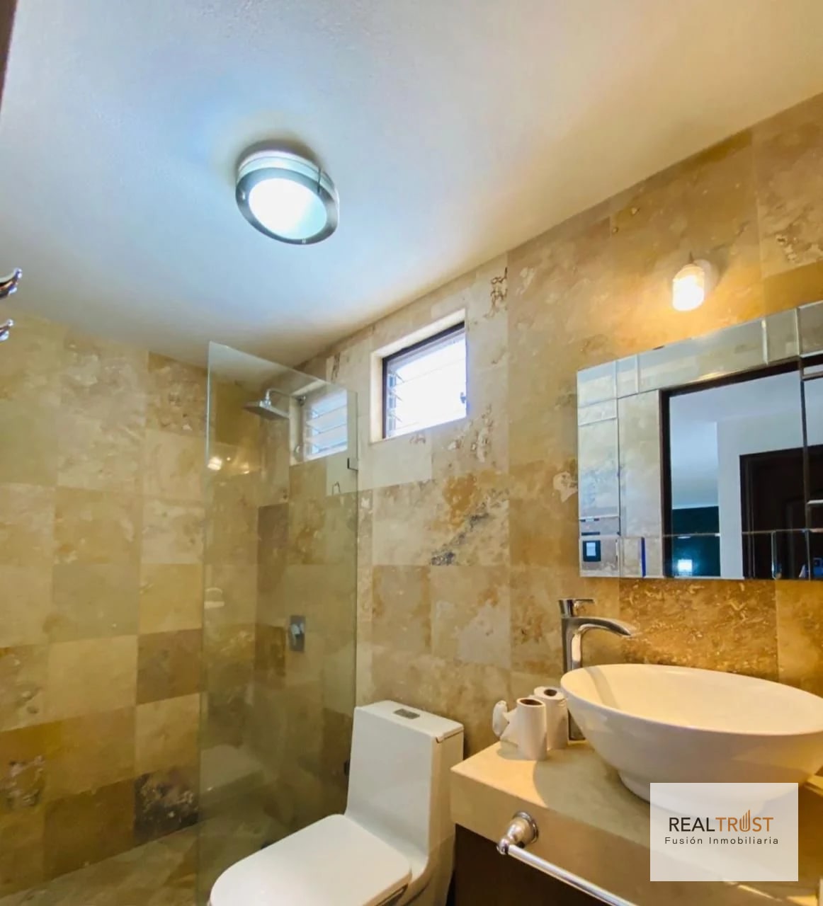 Casa en venta San Cristobal — Casa en Venta en Zona 8 Mixco, Guatemala, Ciudad — foto 2 de 11
