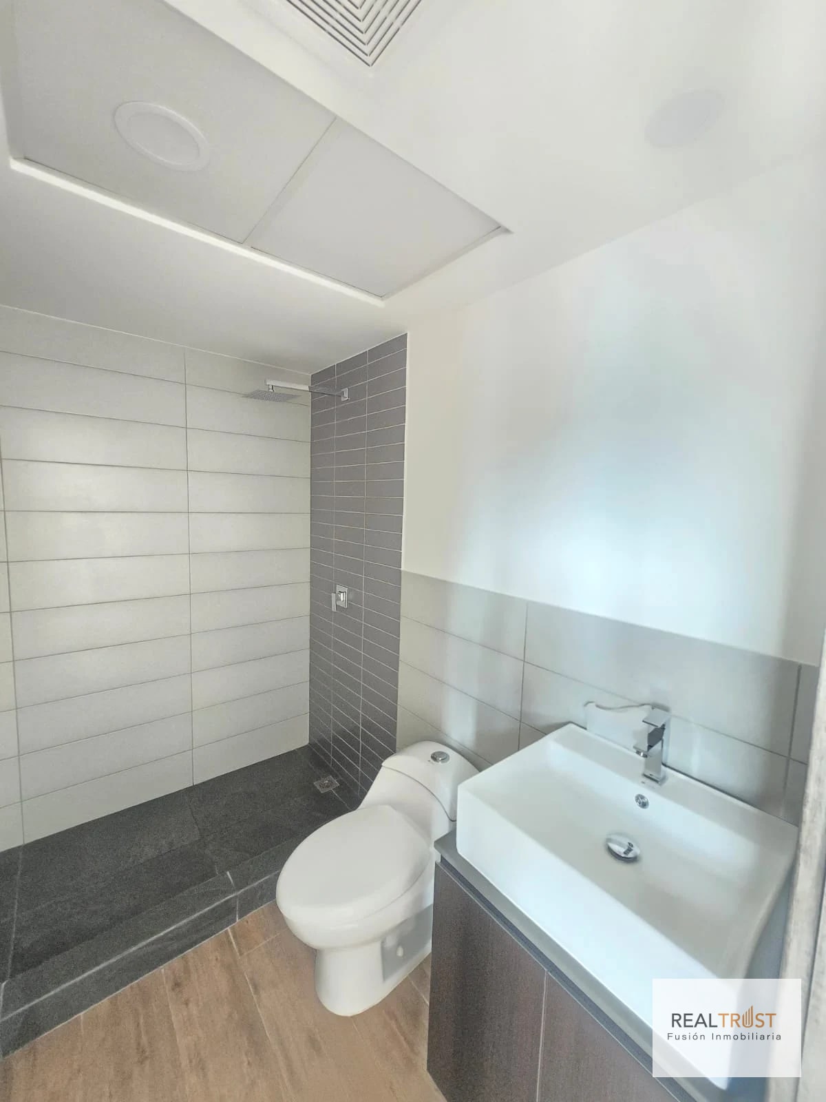 Apartamento en venta Vista Hermosa 2 Edificio Kiintea — Apartamento en Venta en Vista Hermosa II, Zona 15, Guatemala, Ciudad — foto 6 de 11