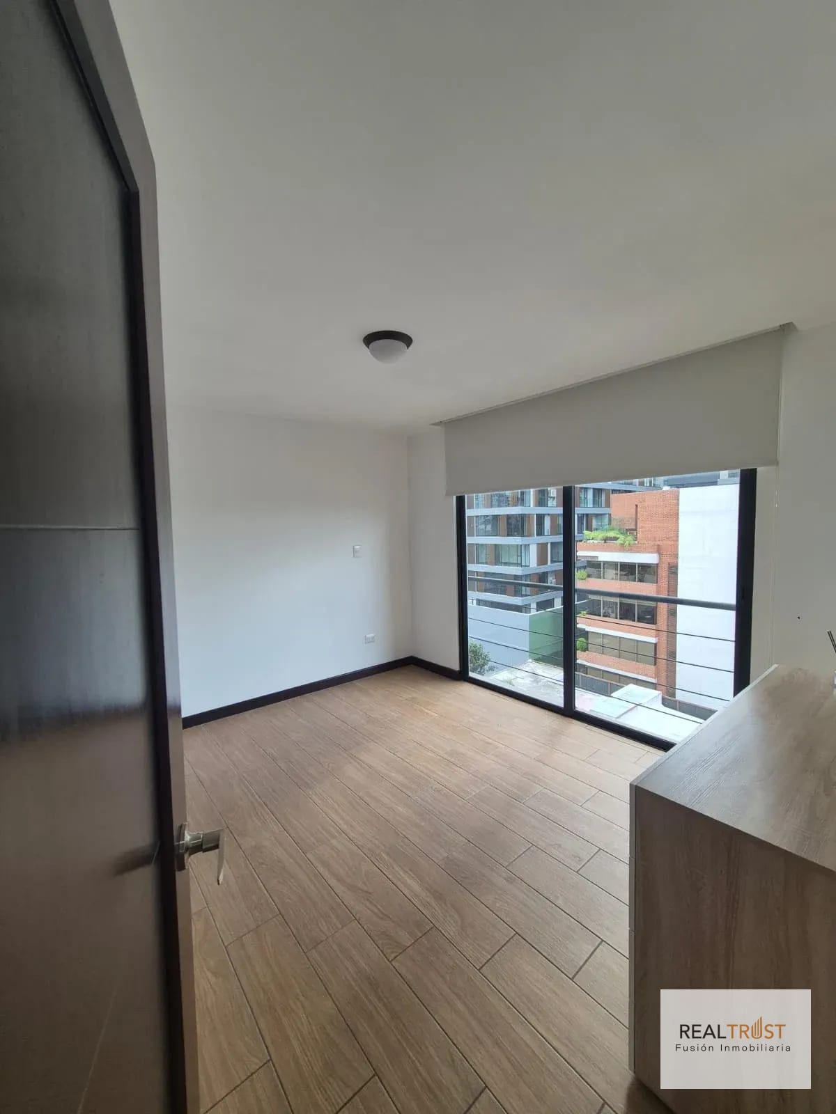 APARTAMENTO EN RENTA ZONA 15 VISTA HERMOSA 1 — Apartamento en Alquiler en Zona 15, Guatemala, Ciudad — foto 8 de 11