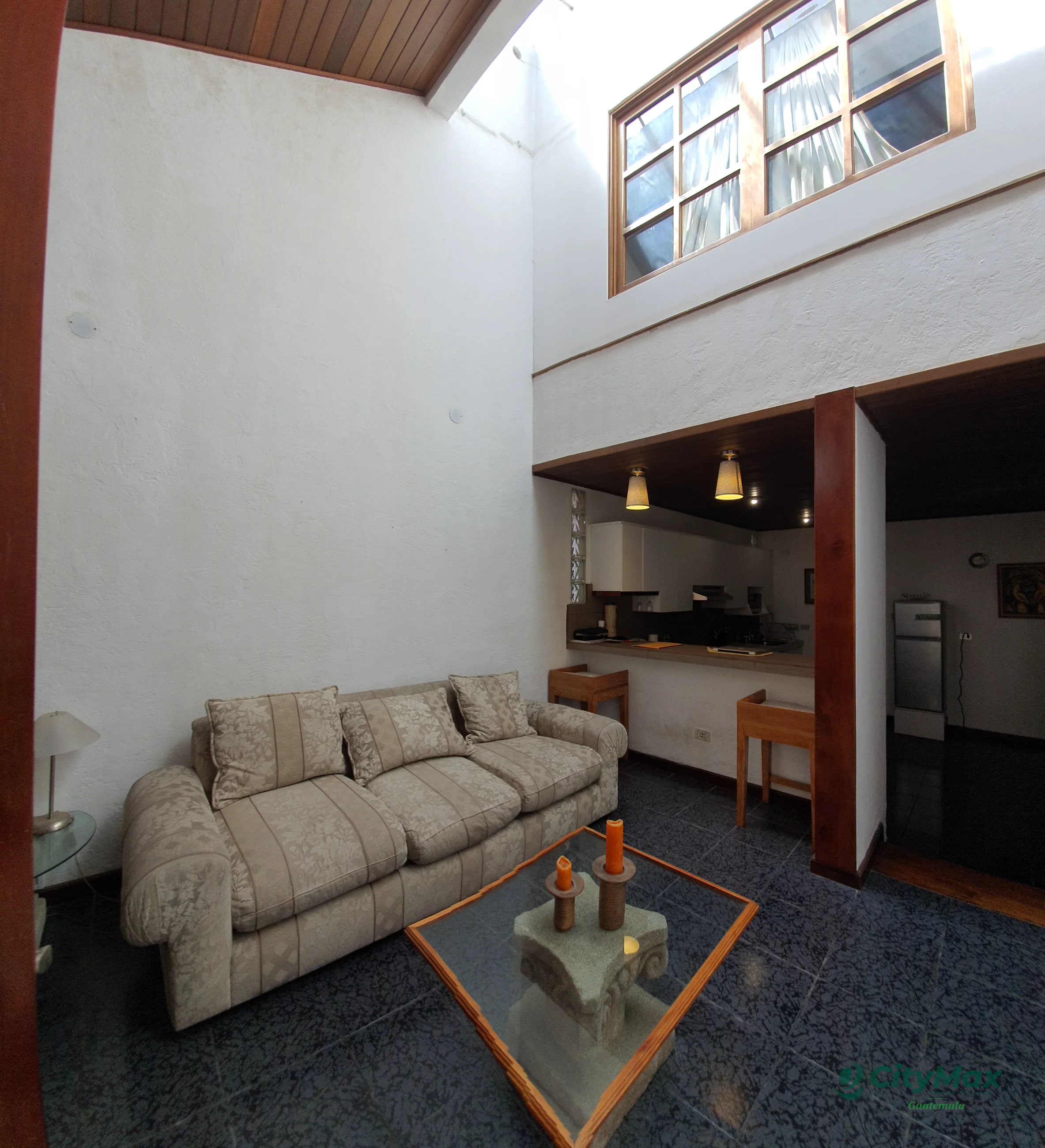 Amplia Casa en Venta El Prado Zona 10 Guatemala - 5