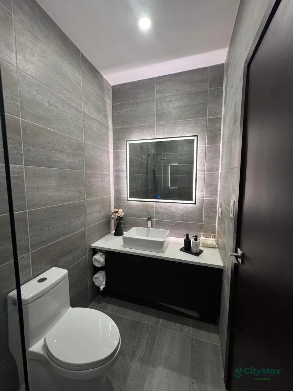 Pent House en venta en VH II Zona 15 Guatemala — Apartamento en Venta en Vista Hermosa II, Zona 15, Guatemala, Ciudad — foto 9 de 13