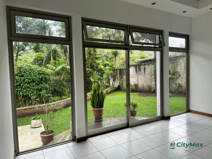 Casa en Venta en Zona 16 — Casa en Venta en Zona 16, Guatemala, Ciudad — foto 2 de 5