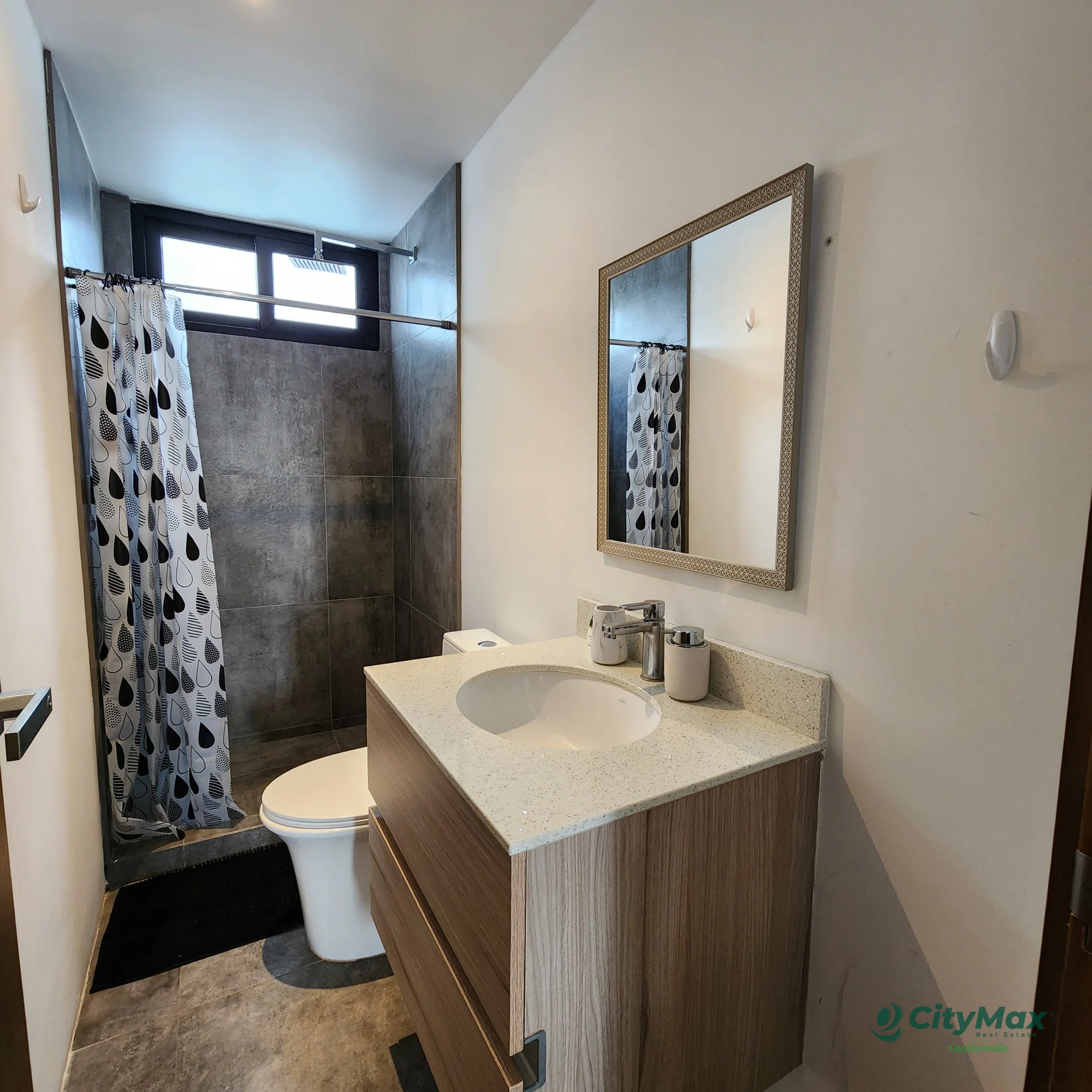 En Venta apartamentos en La Villa zona 14 Guatemala — Apartamento en Venta en AOKI, Zona 14, Guatemala, Ciudad — foto 2 de 8