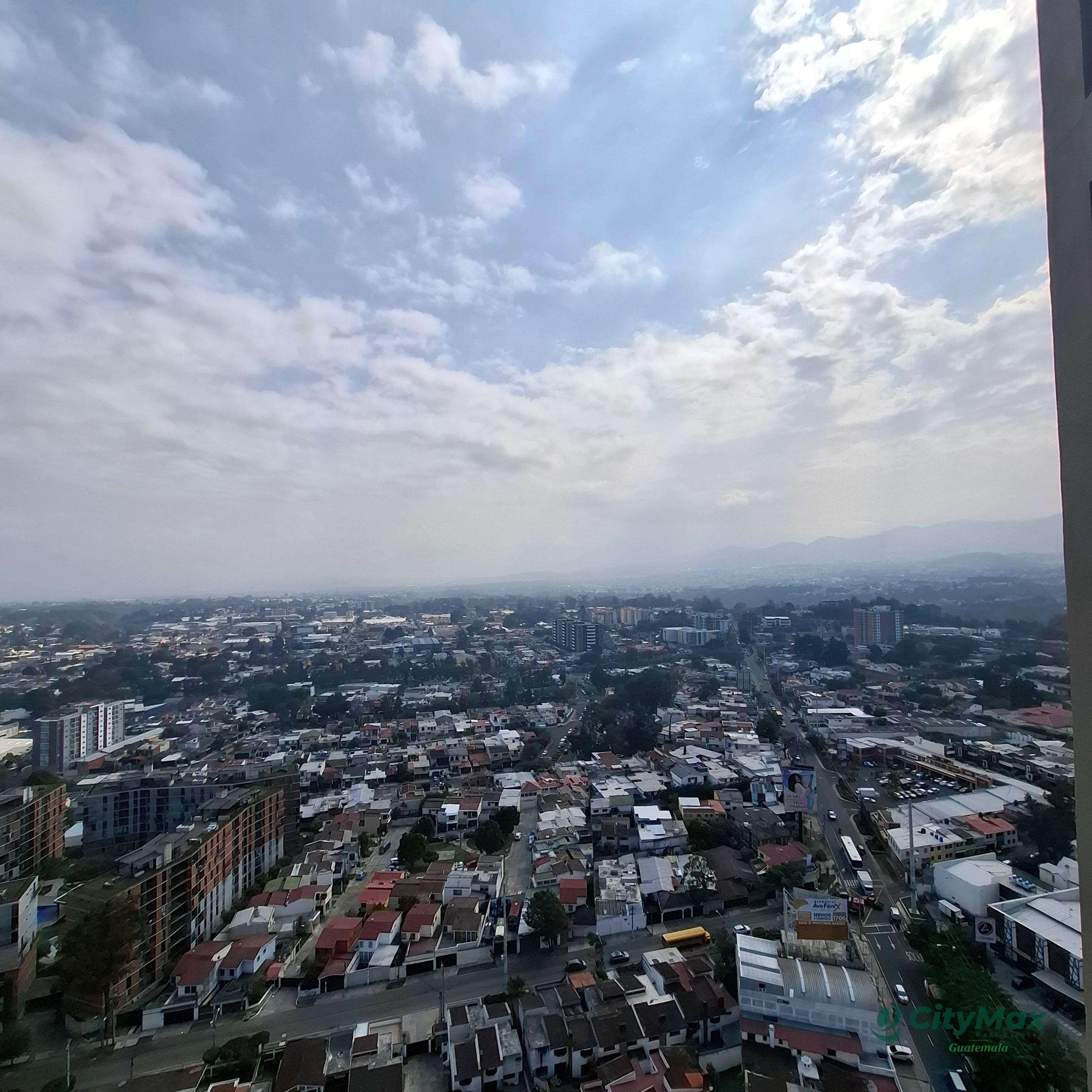Apartamento Amueblado en Venta en Inversión en Zona 13 — Apartamento en Venta en N Américas, Zona 13, Guatemala, Ciudad — foto 6 de 9