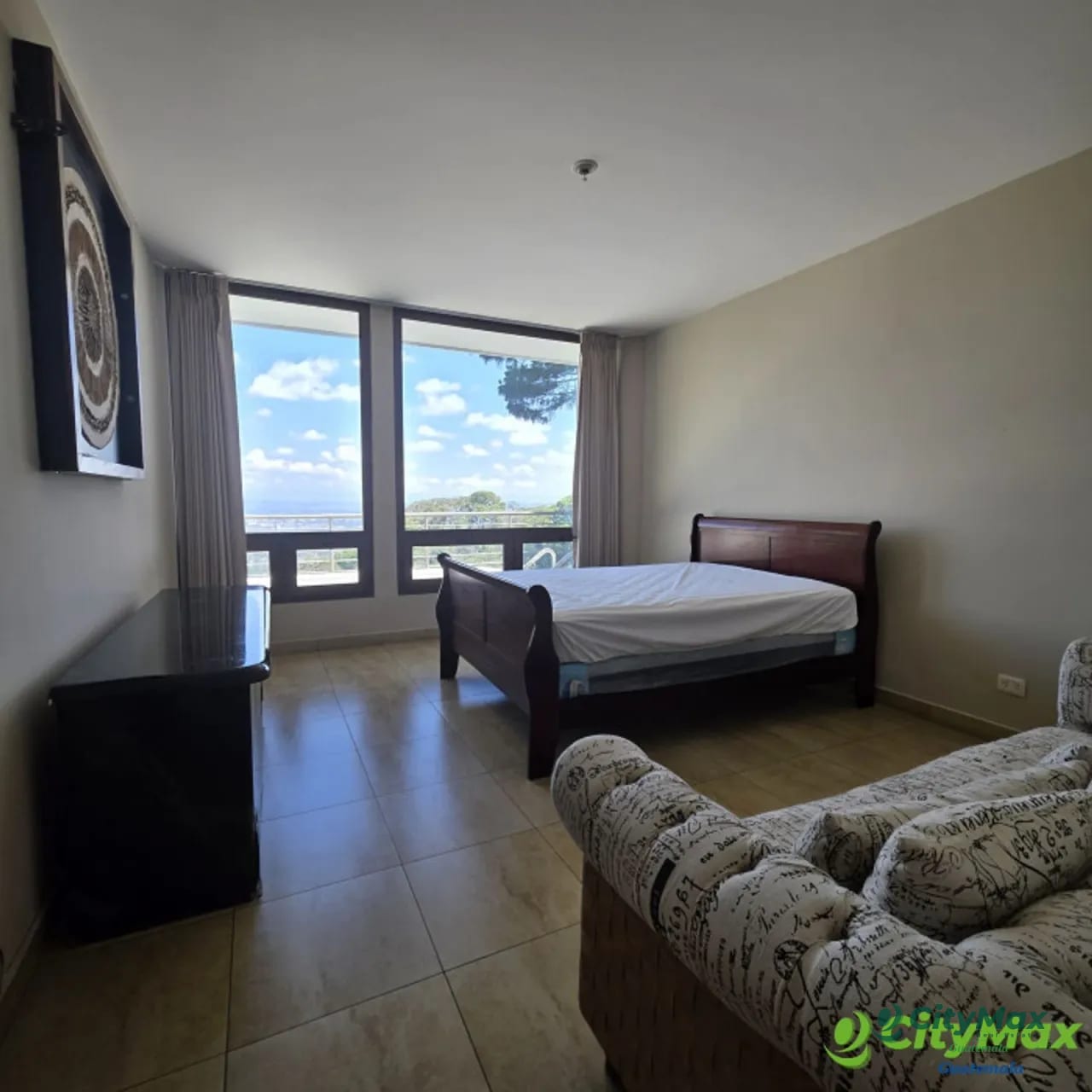 AnteriorSiguiente Lujosa Mansion en venta Las Nubes Ciudad Guatemala — Casa en Venta en km 11-15, Carretera a El Salvador, Guatemala, Ciudad — foto 5 de 13