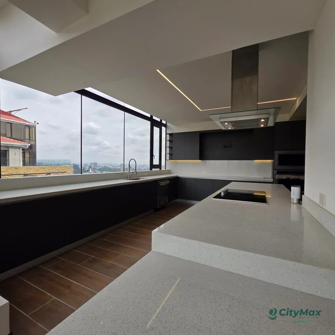 PentHouse en Venta en Oakland Zona 10 Guatemala — Apartamento en Venta en Oakland I, Zona 10, Guatemala, Ciudad — foto 13 de 17