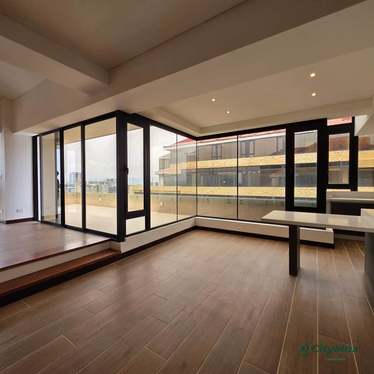 PentHouse en Venta en Oakland Zona 10 Guatemala — Apartamento en Venta en Oakland I, Zona 10, Guatemala, Ciudad — foto 14 de 17