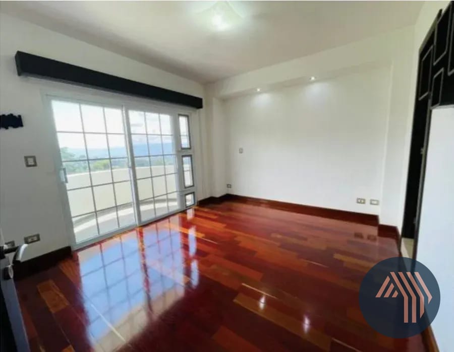 Alquiler de Lindo Apartamento - las Vistas, Zona 16 — Apartamento en Alquiler en La Vista, Zona 16, Guatemala, Ciudad — foto 7 de 11