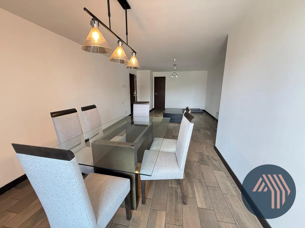 ALQUILER DE CÉNTRICO APARTAMENTO - VERONA, ZONA 10 — Apartamento en Alquiler en Verona, Zona 10, Guatemala, Ciudad — foto 7 de 15