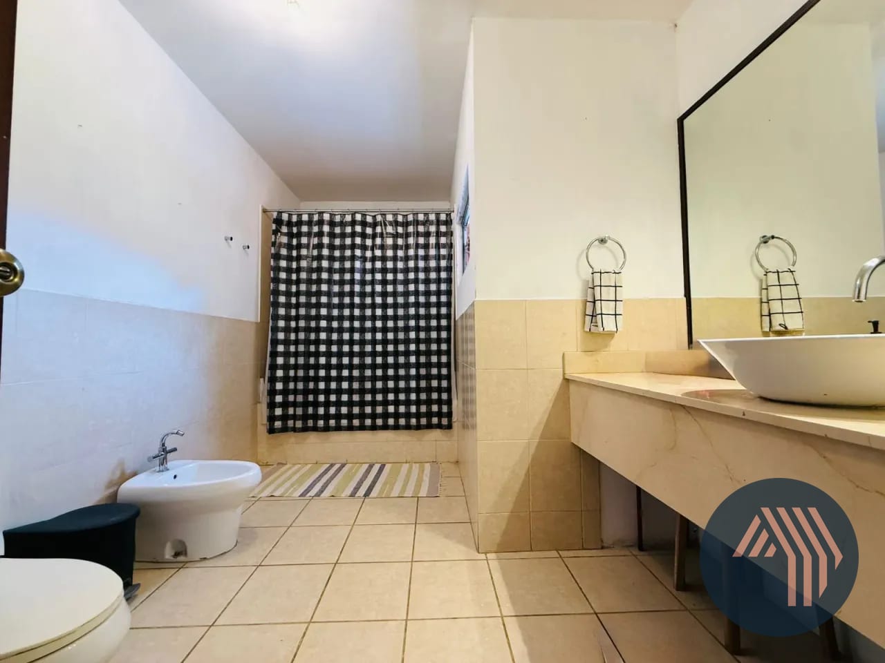 VENTA DE HERMOSA CASA - LAS LOMAS, KM 16.5 CES — Casa en Venta en Carretera a El Salvador, Guatemala, Ciudad — foto 14 de 17