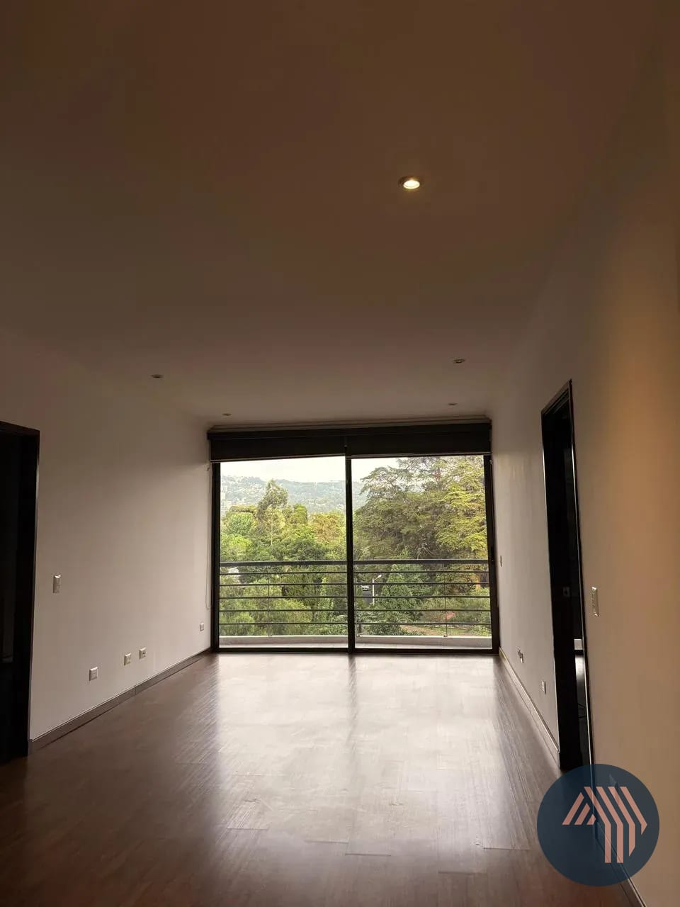 Alquiler de Céntrico y Lindo Apartamento - Plenum, Zona 14 — Apartamento en Alquiler en Plenum 14, Zona 14, Guatemala, Ciudad — foto 4 de 12