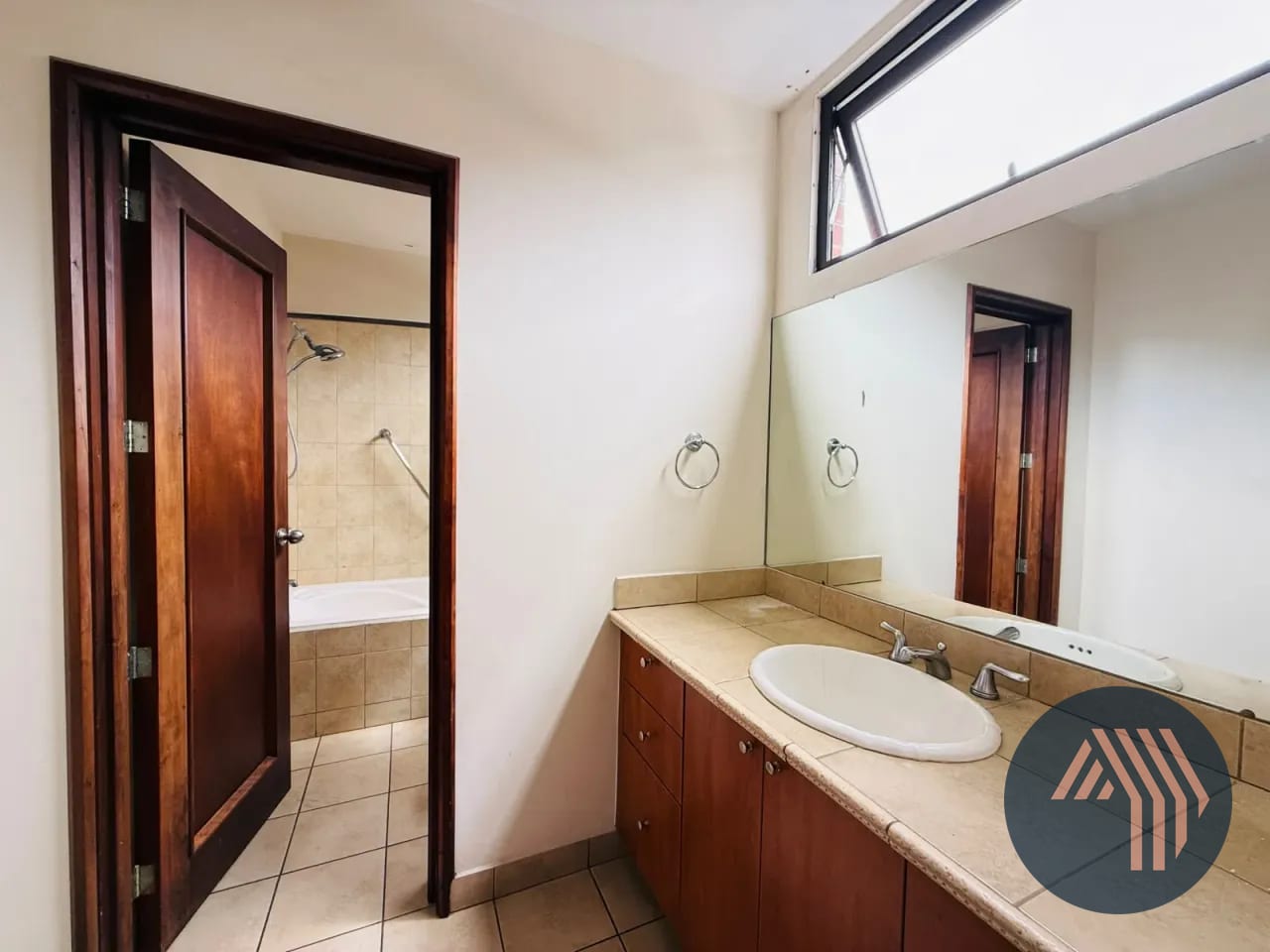 Alquiler de Hermoso Apartamento - Cobira, Zona 13 — Apartamento en Alquiler en Cobira, Zona 13, Guatemala, Ciudad — foto 13 de 15